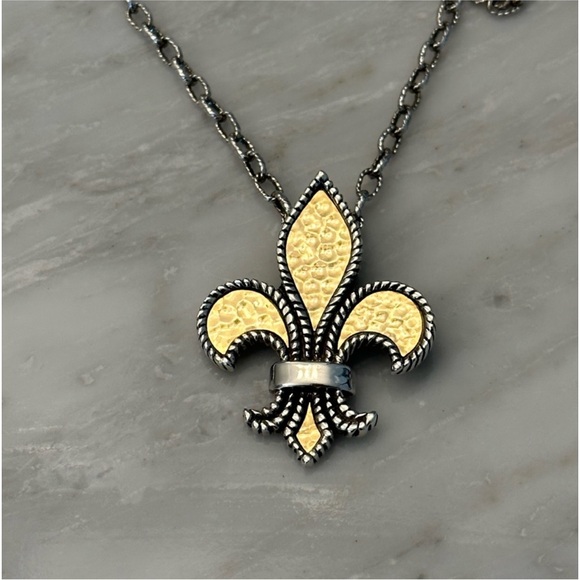 FINE JEWELRY Silver And 18Kt Gold Large Fleur De Lis Pendant Necklace - Picture 6 of 12
